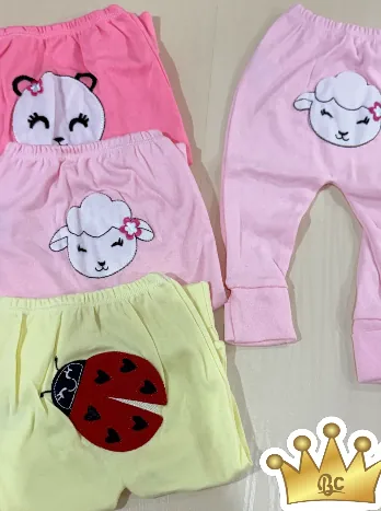 Calcinhas bordadas da Baby Center